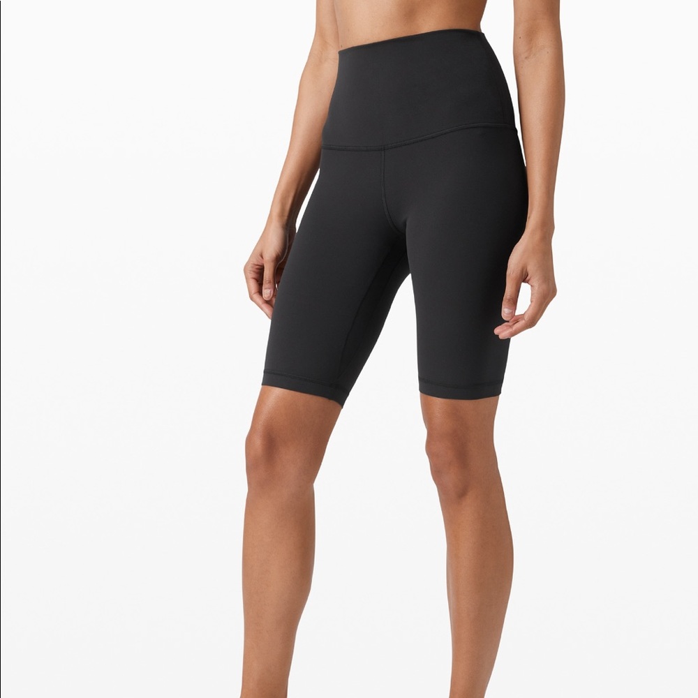 Align High rise biker shorts! *10